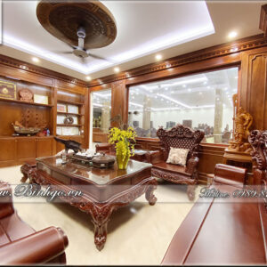 Bộ Sofa Louis 10 gỗ Cẩm Lai nhập khẩu được làm thủ công bằng tay 100%. Sản phẩm phù hợp với không gian phòng khách hoặc phòng Làm việc Style tân cổ điển, có diện tích từ 35-40m2