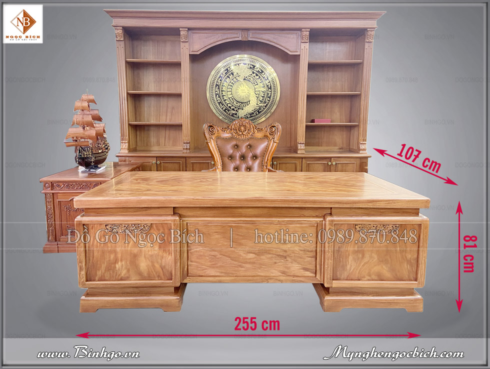 Bàn chủ tịch mẫu hiện đại gỗ Hương Nhập khẩu có kích thước: D255xR107xC81cm. Được kê cùng ghế Putin, Tủ tài liệu: D335xC260xS50cm